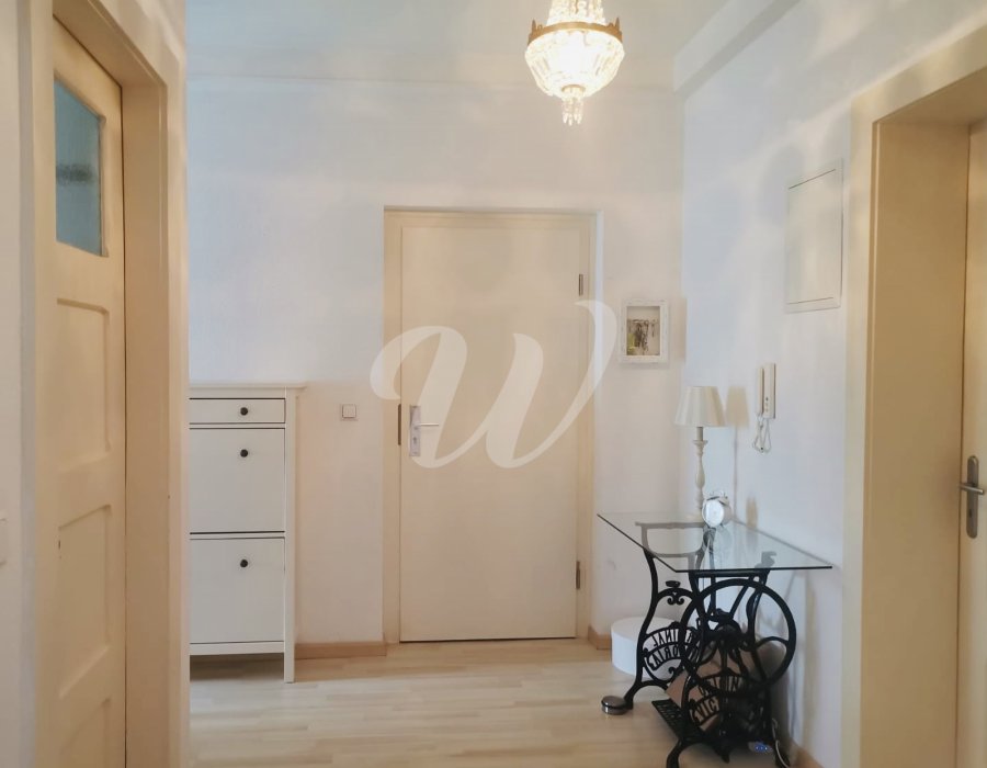 Gemütliche und ruhige Dachgeschoßwohnung im beliebten Dichterviertel Bild 2